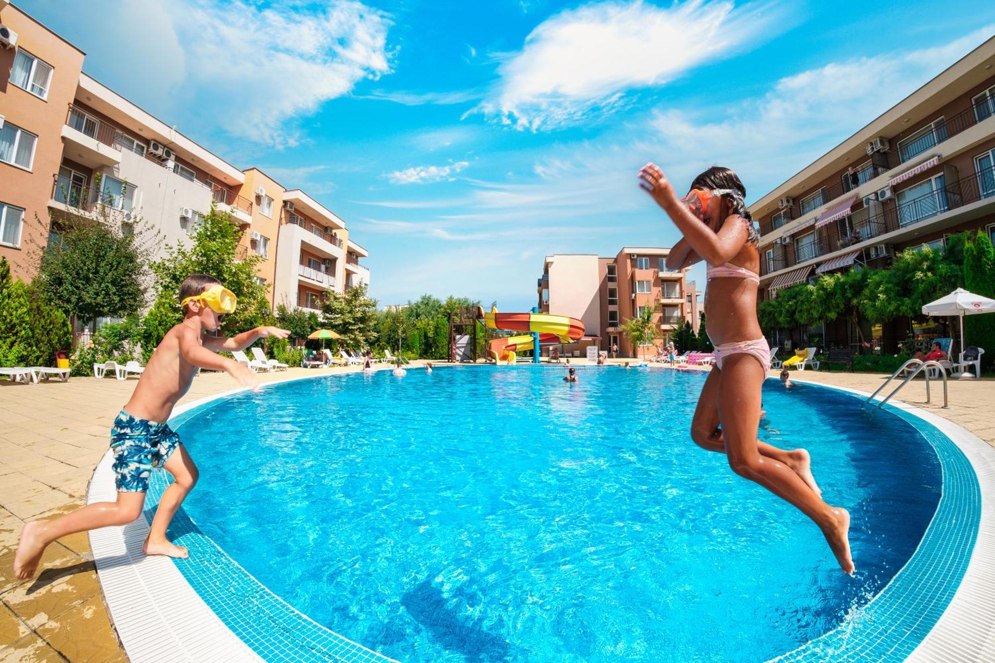 Holiday Garden Resort Sunny Beach