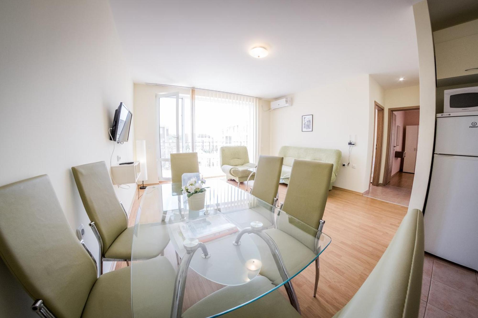 Apartment Holiday Garden Resort Sunny Beach
